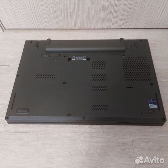 Ноутбук Lenovo ThinkPad L460 i3-6100U