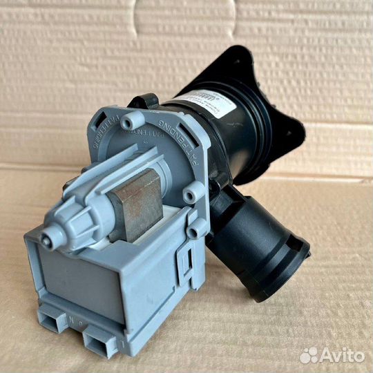Помпа Askoll с улиткой Bosch, Siemens 144992