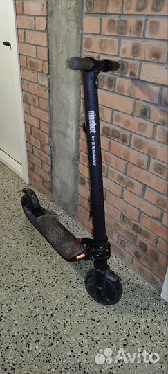 Самокат Ninebot es2