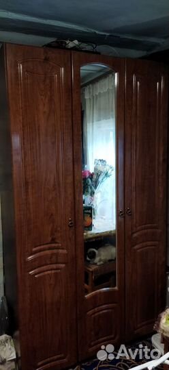 Спальный гарнитур