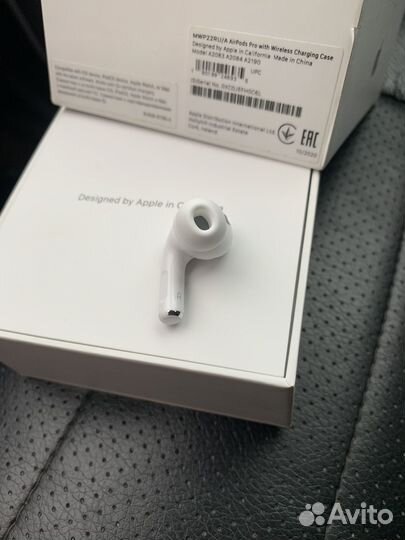 Правый Airpods Pro Оригинал