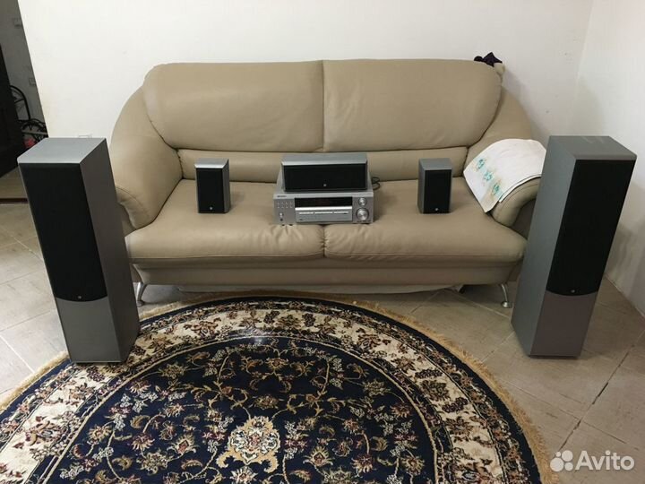 Комплект домашней акустической системы