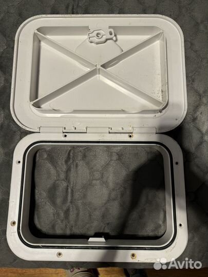 Межпалубный люк