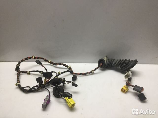Проводка передней правой двери Octavia A5 04-08