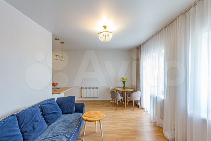 2-к. квартира, 81,3 м², 10/10 эт.