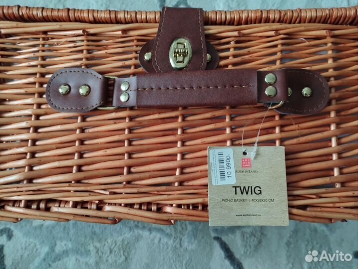 Набор для пикника в чемодане