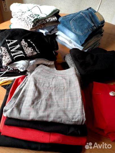 Женская одежда два пакета 42-44