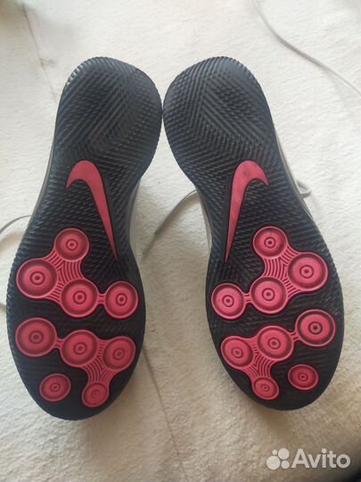 Футзалки Nike phantom gt
