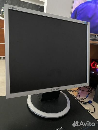 Монитор Samsung 19 дюйма