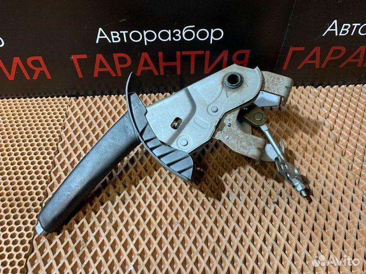 Рычаг стояночного тормоза Kia Ceed универсал G4FC