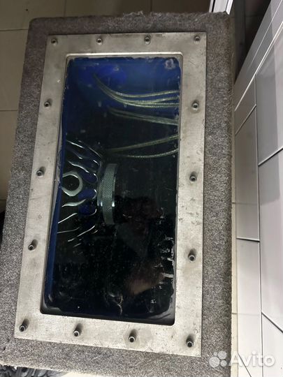 Продам сабвуфер