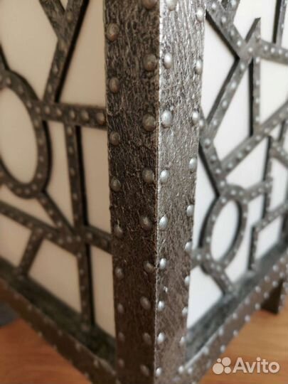 Светильник 