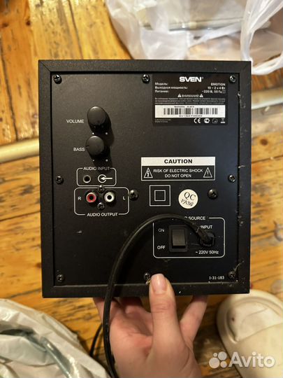 Колонка Sven emotion