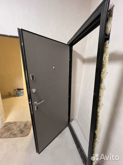 Дверь входная бу