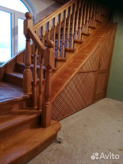 Лестница дубовая