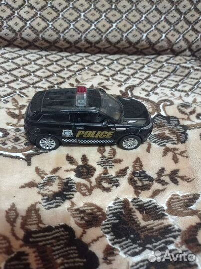 Продам модель автомобиля range rover