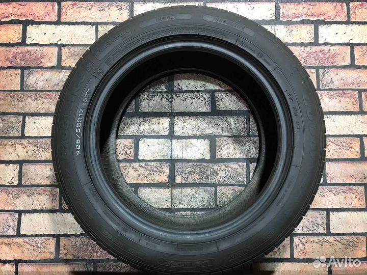 Goodyear Excellence 225/55 R17