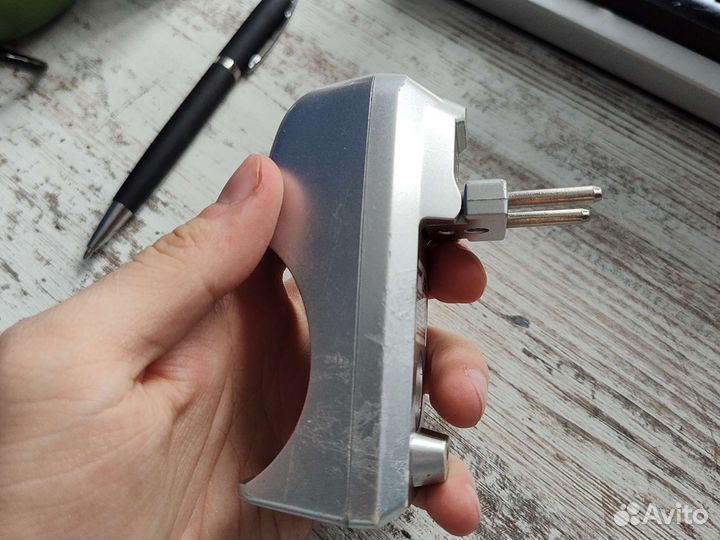 Зарядное устройство для аккумуляторных батареек