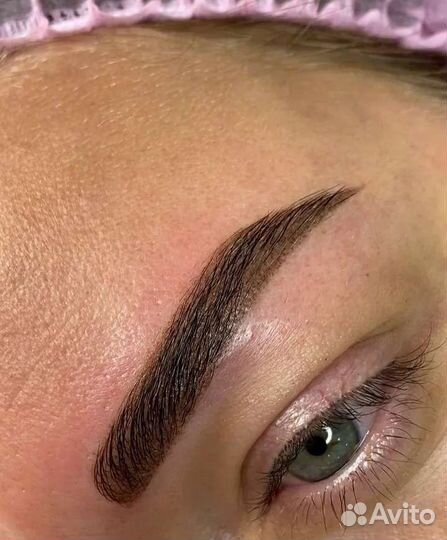 Перманентный макияж бровей и губ