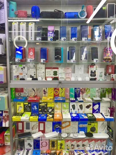 Чехол на Samsung Galaxy S10 Silicone Case