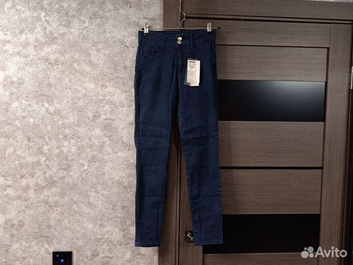 Джегинсы новые 28 размер