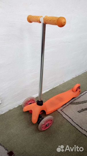 Самокат детский трехколесный