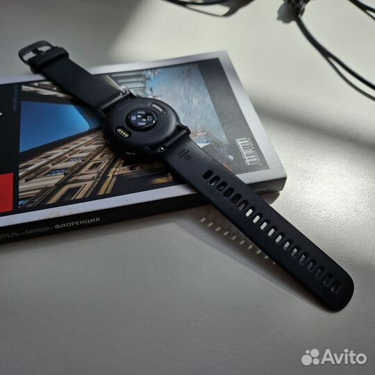 Часы Garmin Venu 2 черные с серым безелем