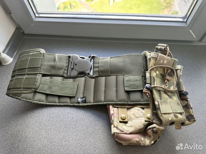 Тактический пояс с подсумками