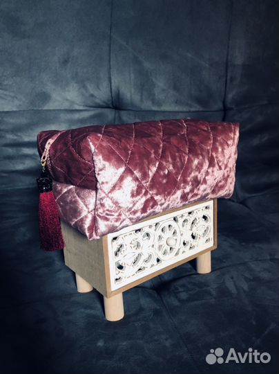 Косметичка бархатная с шёлковой кистью