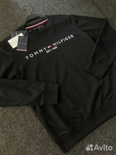 Свитшот Tommy Hilfiger 1985 черный