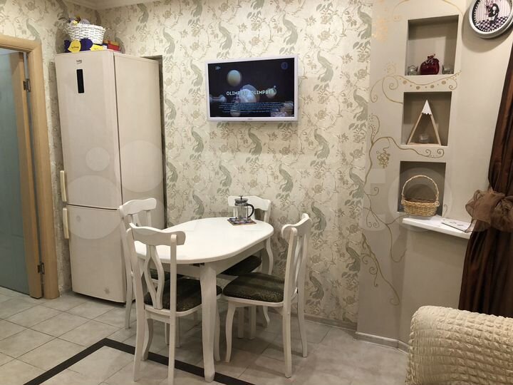 2-к. квартира, 64 м², 11/17 эт.