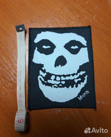 Нашивки панк