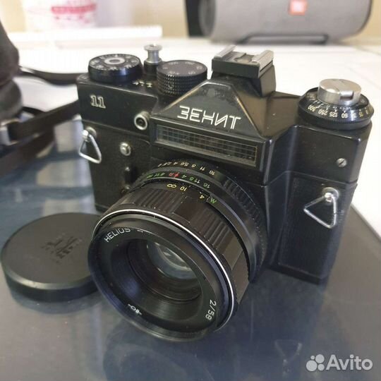 Плёночный фотоаппарат Zenit 11