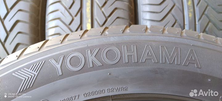 Yokohama Advan S/T V801 275/50 R20