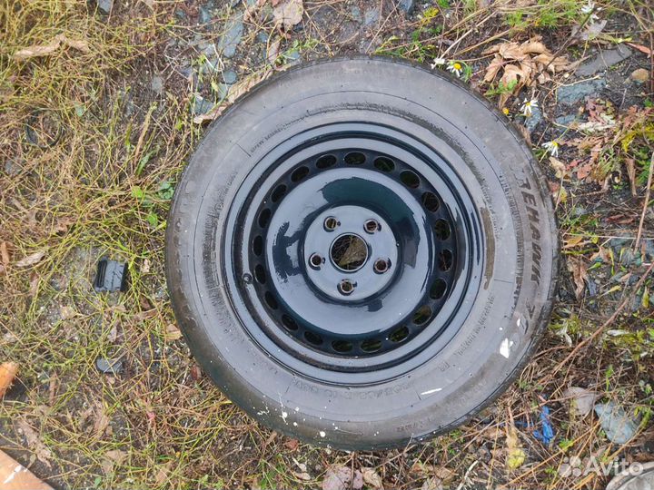 R15 Firestone Firehawk 700 205/65, PCD 5x120 DIA 38