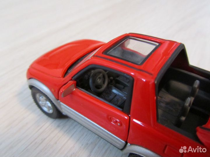 Модель Toyota Rav 4 1 : 43