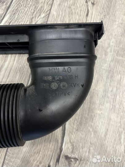 Патрубок фланец для забора воздуха VW polo sedan