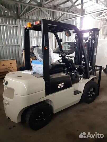 Вилочный погрузчик TFN CPCD25-AG2, 2023