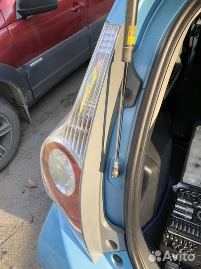 Задние фонари toyota aqua