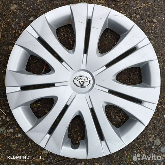 Колпаки r16 toyota corolla