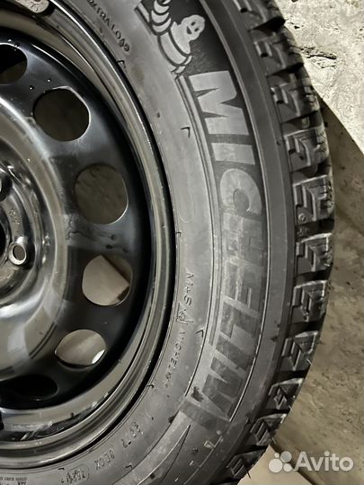 Michelin X-Ice North 205/60 R16