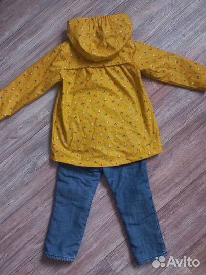 Плащ Mothercare для девочки 98р