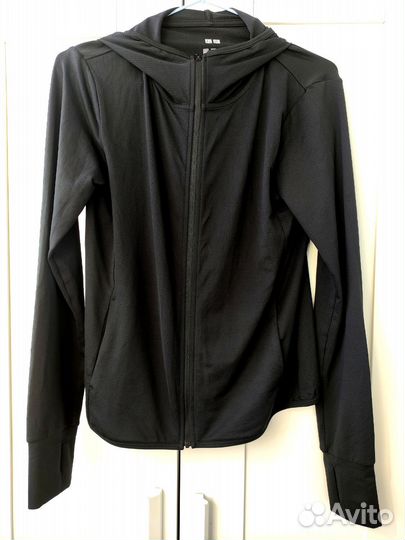 Толстовка Uniqlo р. XS