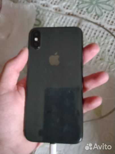 iPhone X, 64 ГБ