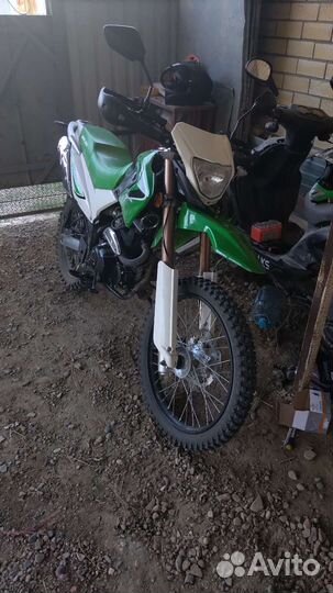 Motolend XR 250 enduro