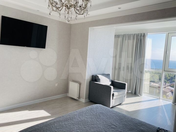 2-к. квартира, 76 м², 18/23 эт.