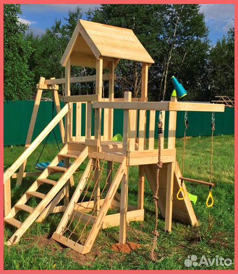 Детская деревянная площадка