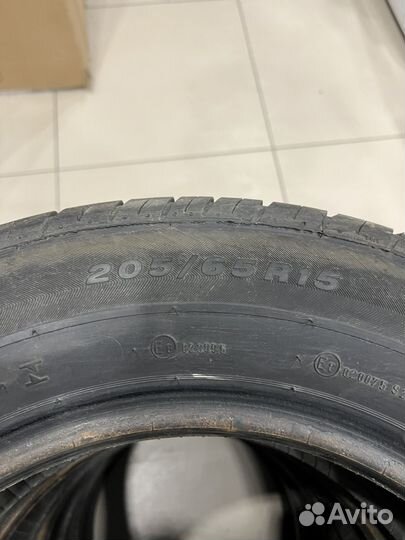 Viatti Strada Asimmetrico 205/65 R15 94V
