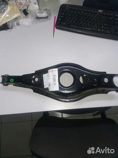 Продольный рычаг подвески задний правый X7, 101401