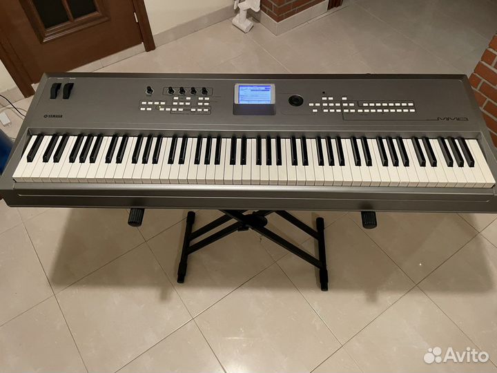 Синтезатор yamaha MM8